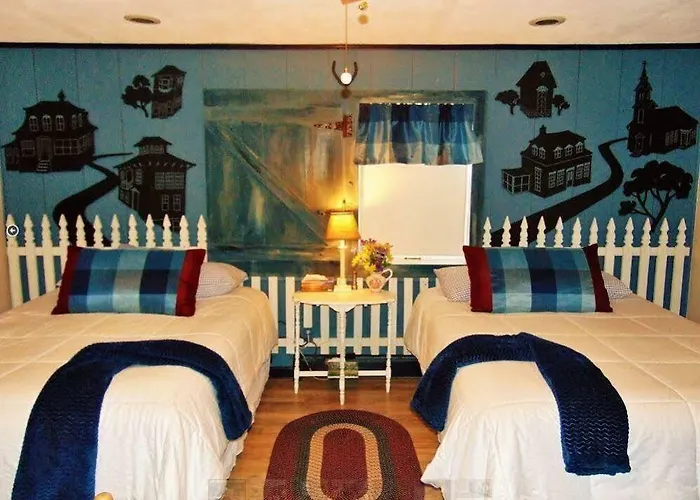 Hotel Maple Leaf