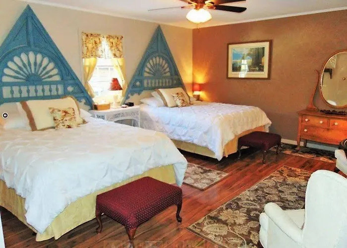 Hotel Maple Leaf 3*